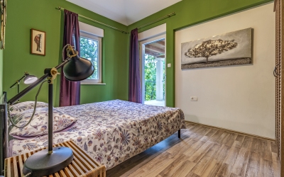 Room 4